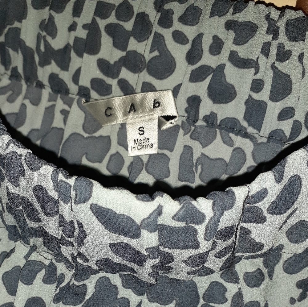 CAbi 401 "Bella" Leopard Print Elastic Waist Skirt - Picture 7 of 8